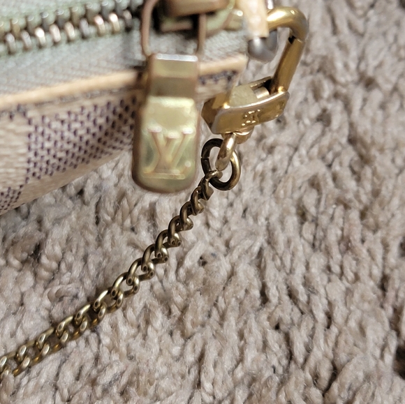 Louis Vuitton Damier Azure Mini Bag Pouch - Picture 6 of 11